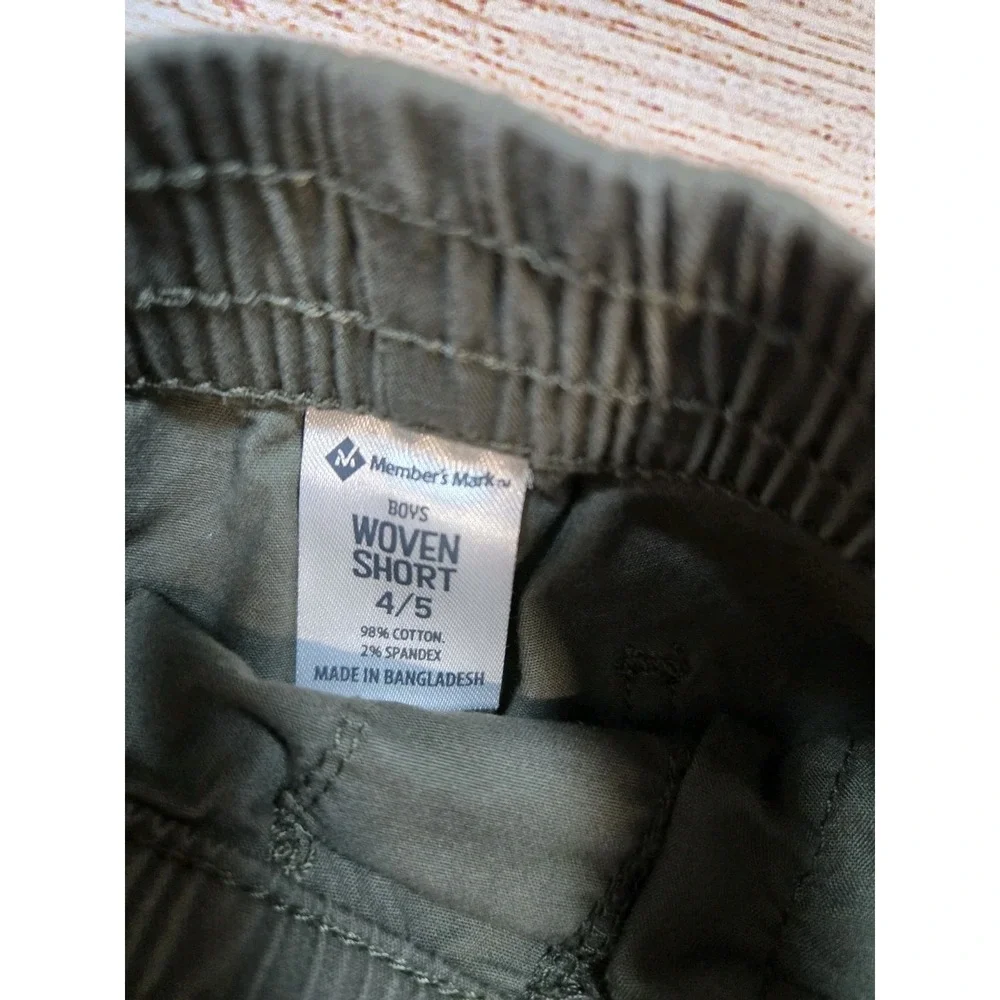 2 Pairs Members Mark Boys Woven Tie Shorts Olive and Blue Size 4/5 pull on
